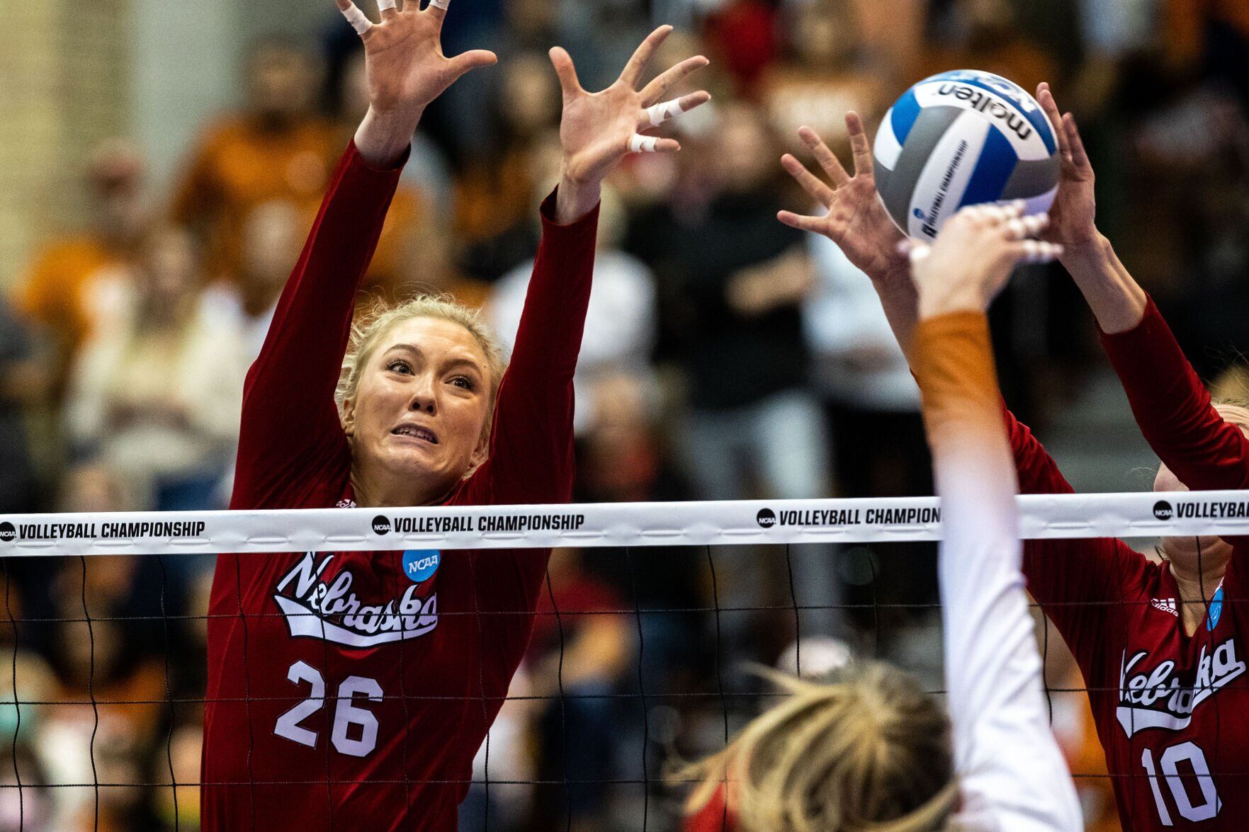 121221-owh-spo-nuvolley-LS21.jpg
